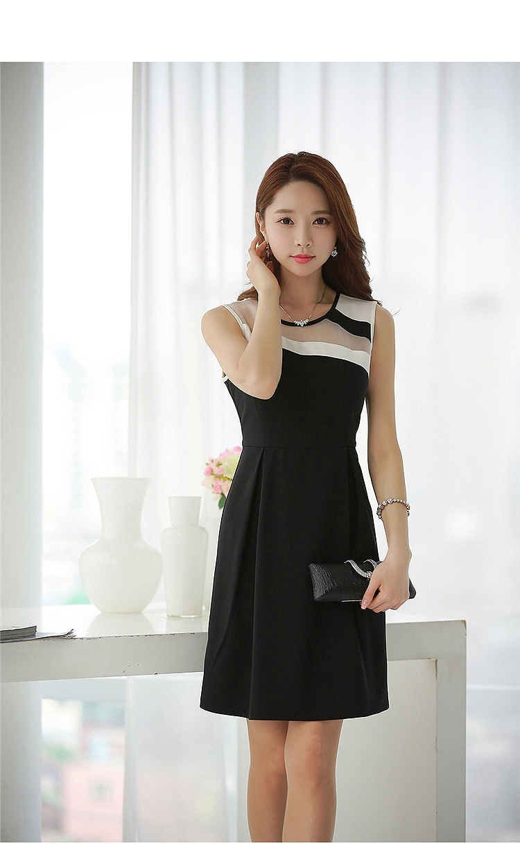 Biến hóa đầy tinh tế cho trang phục màu đen thêm tươi mới #23 Biến hóa đầy tinh tế cho trang phục màu đen thêm tươi mới